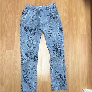 MADE IN ITALY PANTS. 30-32 inch waist size S/M light blue and navy blue.